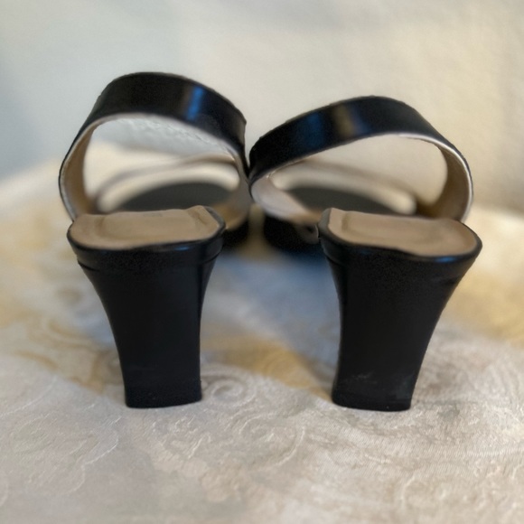 Ann Taylor Clio leather slingback pumps size US 6 1/2M black and cream. - Picture 8 of 11